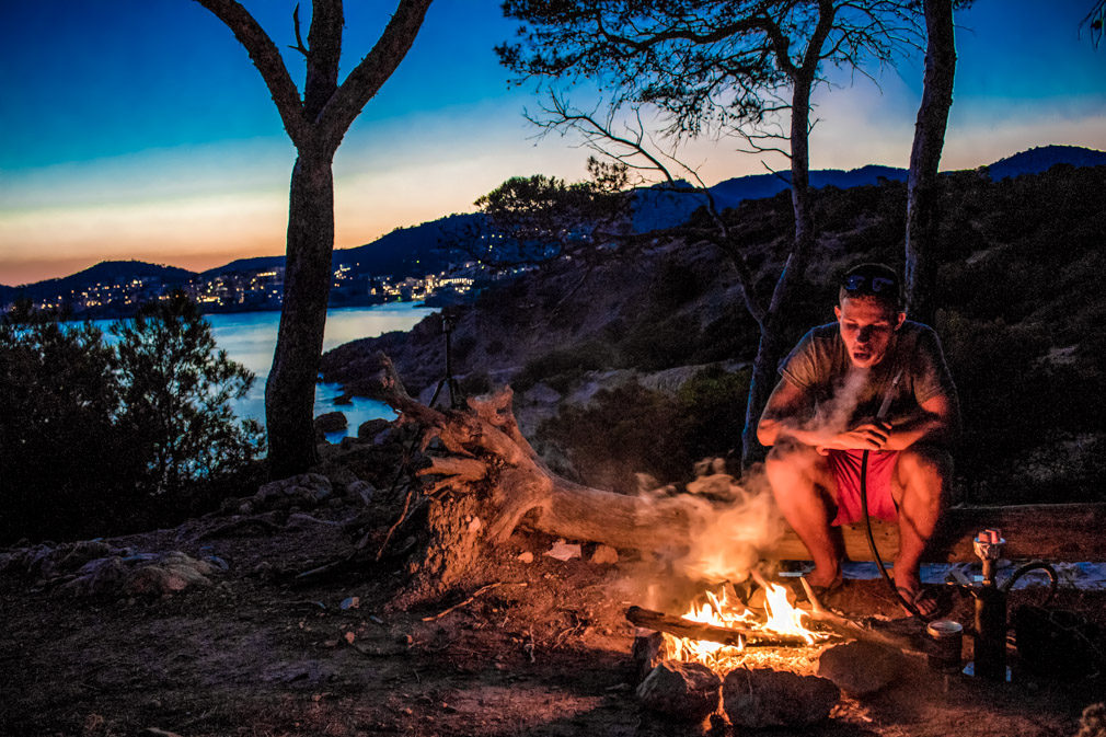 Hookah Adventures sea campfire
